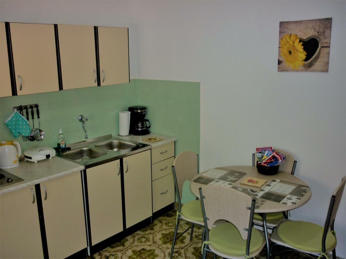 Apartman Тисно Екстер'єр фото